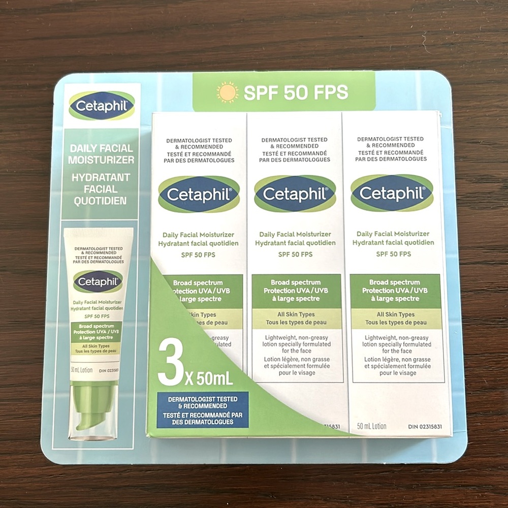 Cetaphil daily facial moisturizer with SPF 50-lightweight